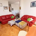 Apartment Meynuel